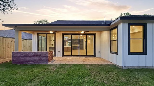 2023 Viking Dr Drive, Houston, TX 77018
