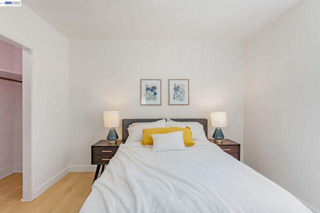 2720 Short St, Oakland, CA 94619