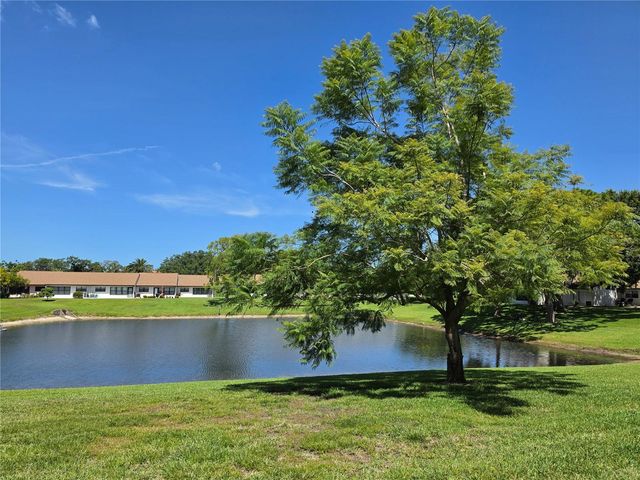 7614 RADCLIFFE CIRCLE 110B, Port Richey, FL 34668