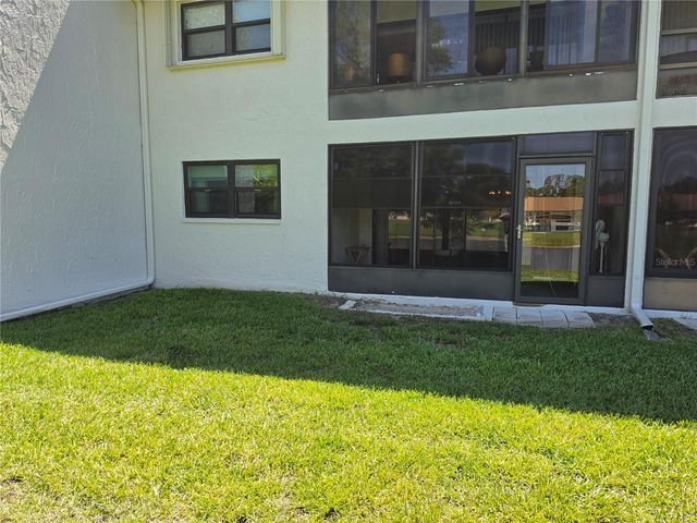 7614 RADCLIFFE CIRCLE 110B, Port Richey, FL 34668