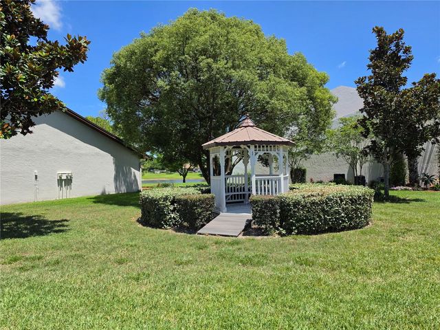 7614 RADCLIFFE CIRCLE 110B, Port Richey, FL 34668