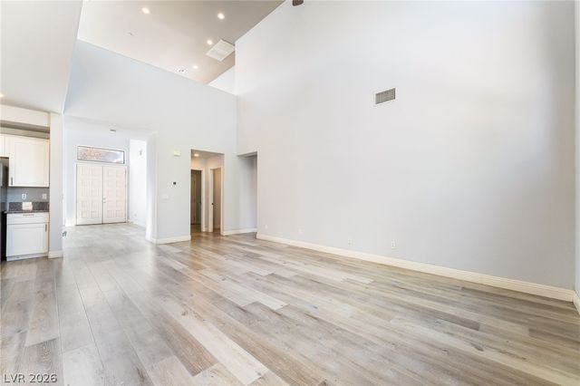 5764 Murtiga Court, Las Vegas, NV 89141