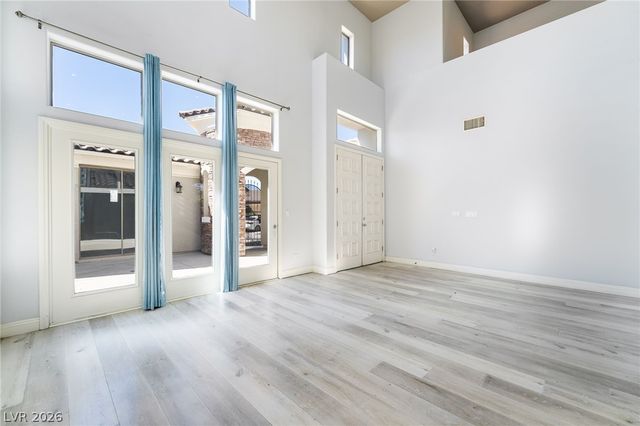 5764 Murtiga Court, Las Vegas, NV 89141