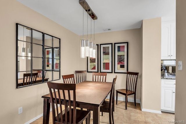 224 Springmeadow Drive F, Holbrook, NY 11741