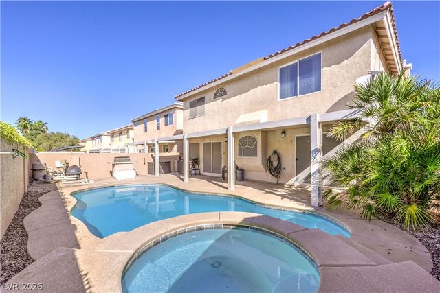 873 Eureka Falls Court, Henderson, NV 89052