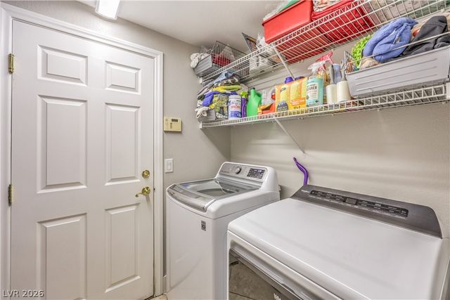 873 Eureka Falls Court, Henderson, NV 89052