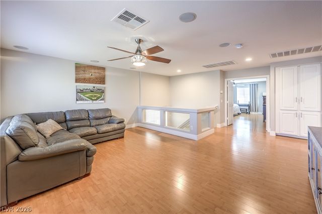 873 Eureka Falls Court, Henderson, NV 89052