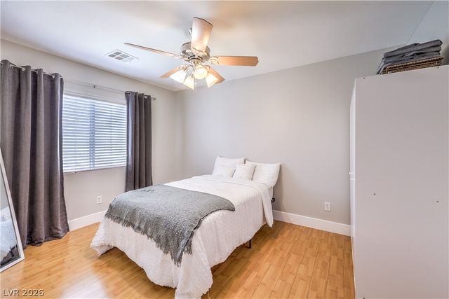 873 Eureka Falls Court, Henderson, NV 89052