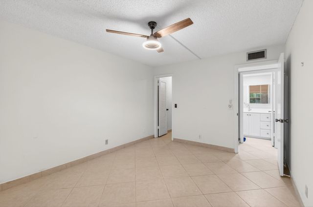 293 Normandy G, Delray Beach, FL 33484