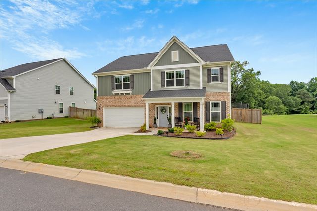 761 Oak Hill Lane, Belton, SC 29627