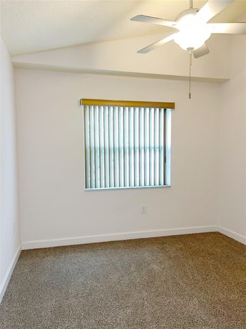 2850 N Oakland Forest Drive 215, Oakland Park, FL 33309