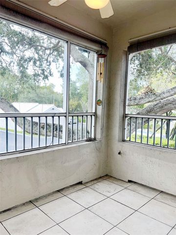 2850 N Oakland Forest Drive 215, Oakland Park, FL 33309