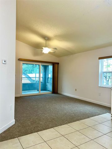 2850 N Oakland Forest Drive 215, Oakland Park, FL 33309
