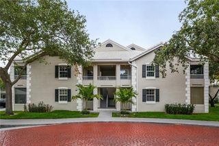 2850 N Oakland Forest Drive 215, Oakland Park, FL 33309