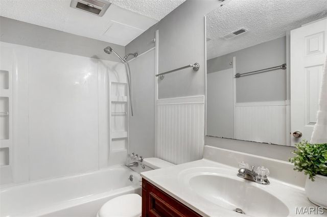 113 Lemans Court 113, Lake St Louis, MO 63367