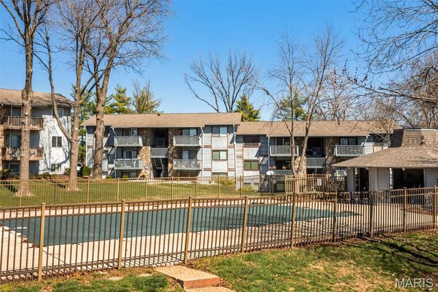 113 Lemans Court 113, Lake St Louis, MO 63367