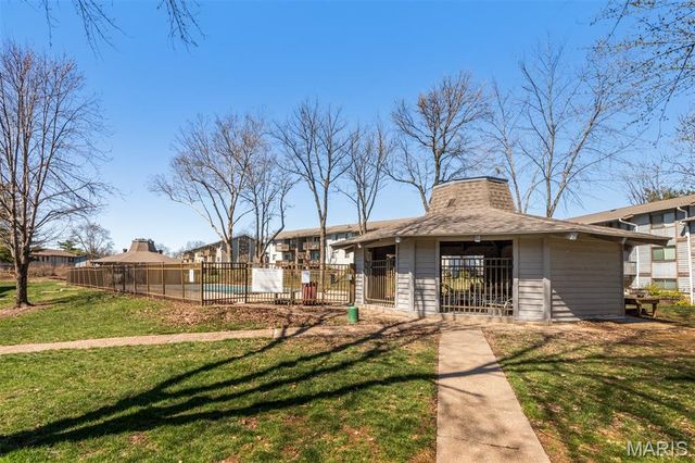 113 Lemans Court 113, Lake St Louis, MO 63367