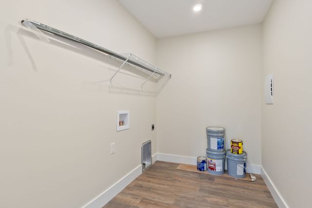 1354 Duck Pond Rd, Sparta, TN 38583