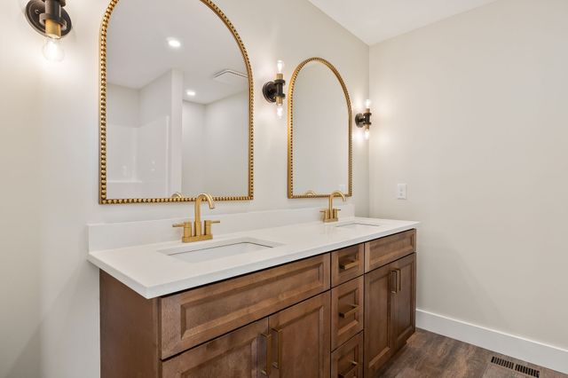 1354 Duck Pond Rd, Sparta, TN 38583