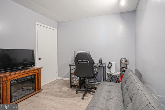 142 ST MORITZ DR, Sicklerville, NJ 08081