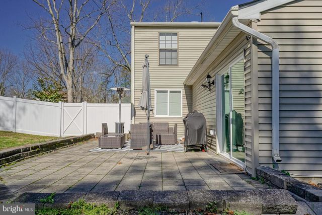142 ST MORITZ DR, Sicklerville, NJ 08081