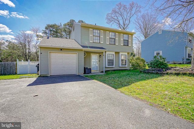 142 ST MORITZ DR, Sicklerville, NJ 08081