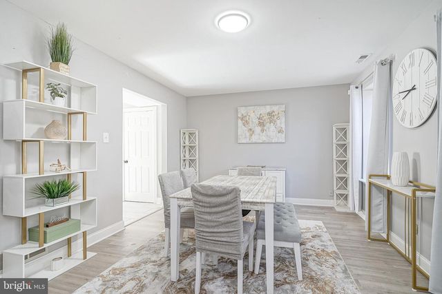 142 ST MORITZ DR, Sicklerville, NJ 08081