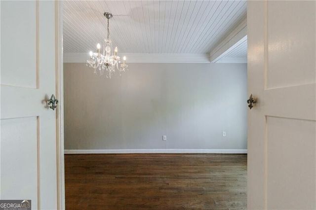 2311 Pembrook Place, Atlanta, GA 30324