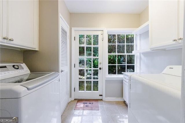 2311 Pembrook Place, Atlanta, GA 30324