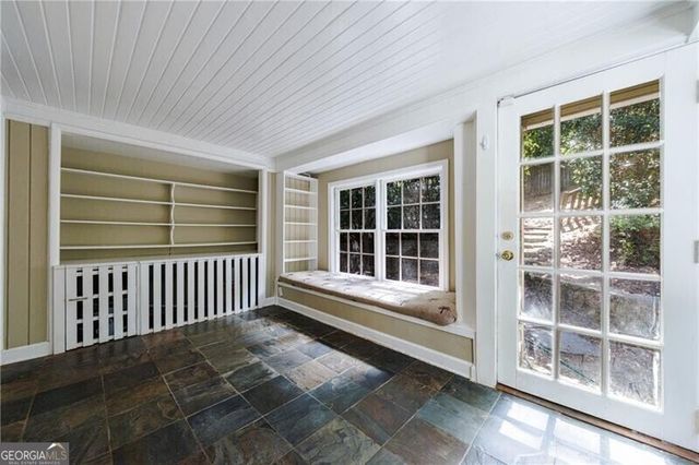 2311 Pembrook Place, Atlanta, GA 30324