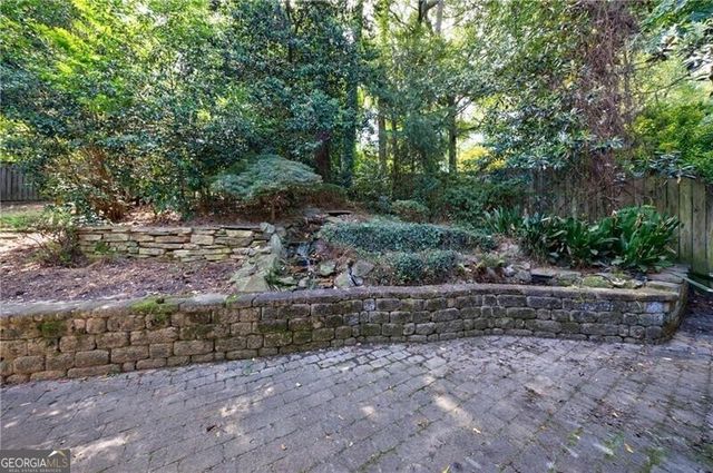 2311 Pembrook Place, Atlanta, GA 30324