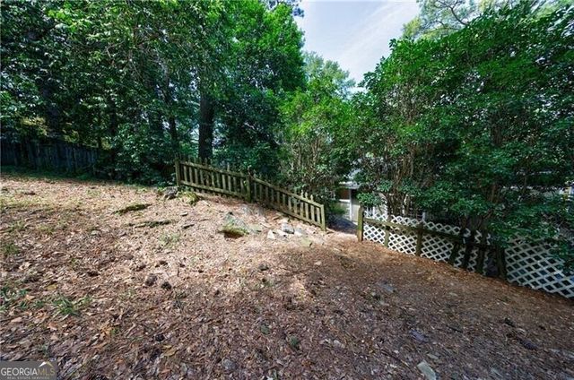 2311 Pembrook Place, Atlanta, GA 30324