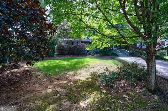 2311 Pembrook Place, Atlanta, GA 30324