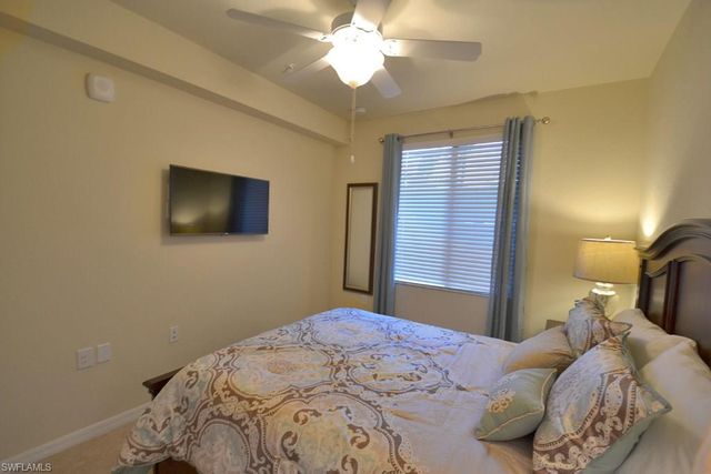 9560 Trevi CT 4816, Naples, FL 34113