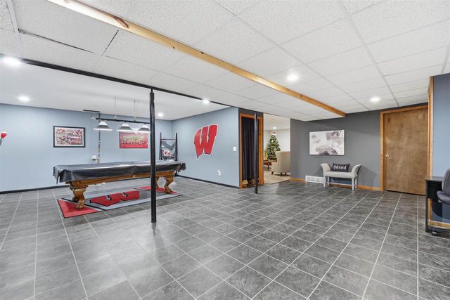 109 NICOLE LANE, Wrightstown, WI 54180