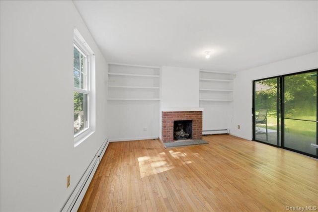42 Revolutionary Road, Ossining, NY 10562