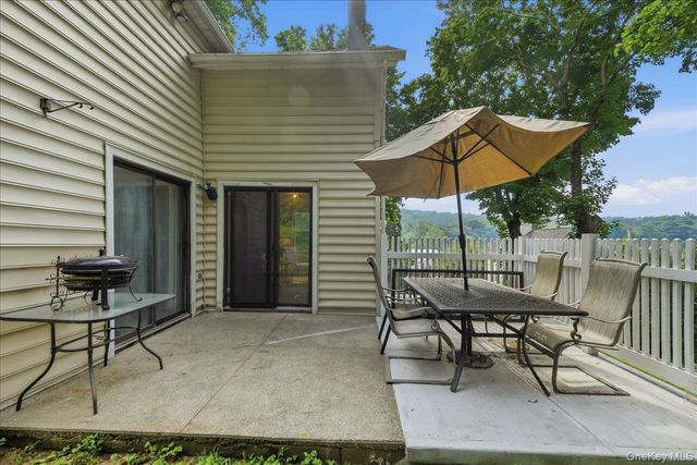42 Revolutionary Road, Ossining, NY 10562