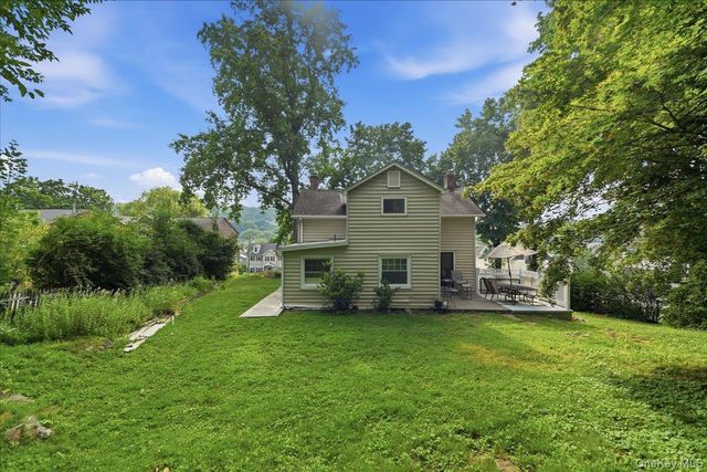 42 Revolutionary Road, Ossining, NY 10562