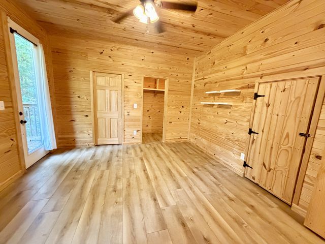 663 Promise Land Rd, Charlotte, TN 37036