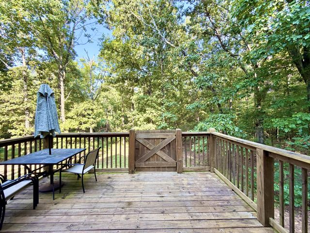663 Promise Land Rd, Charlotte, TN 37036