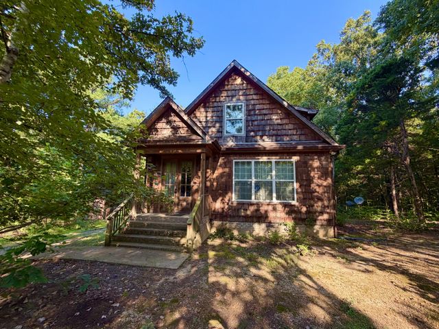 663 Promise Land Rd, Charlotte, TN 37036