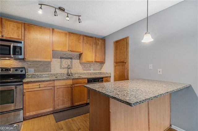 2657 Lenox Road NE C38, Atlanta, GA 30324