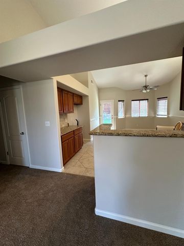 2249 E Rush Avenue, Fresno, CA 93730