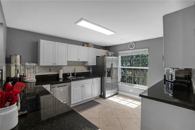 2539 SW 73rd Ter 94, Davie, FL 33317
