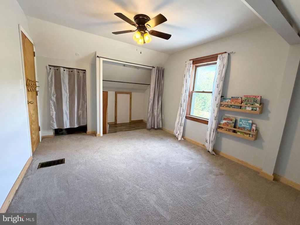 Image 29 of property listing at 19305 UPPER CONSOL RD NW, Frostburg, MD 21532