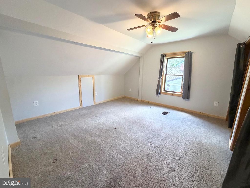Image 30 of property listing at 19305 UPPER CONSOL RD NW, Frostburg, MD 21532