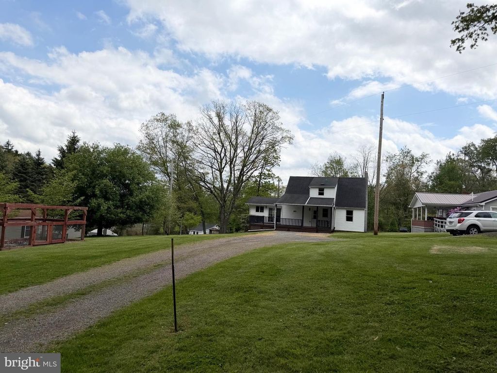 Image 40 of property listing at 19305 UPPER CONSOL RD NW, Frostburg, MD 21532