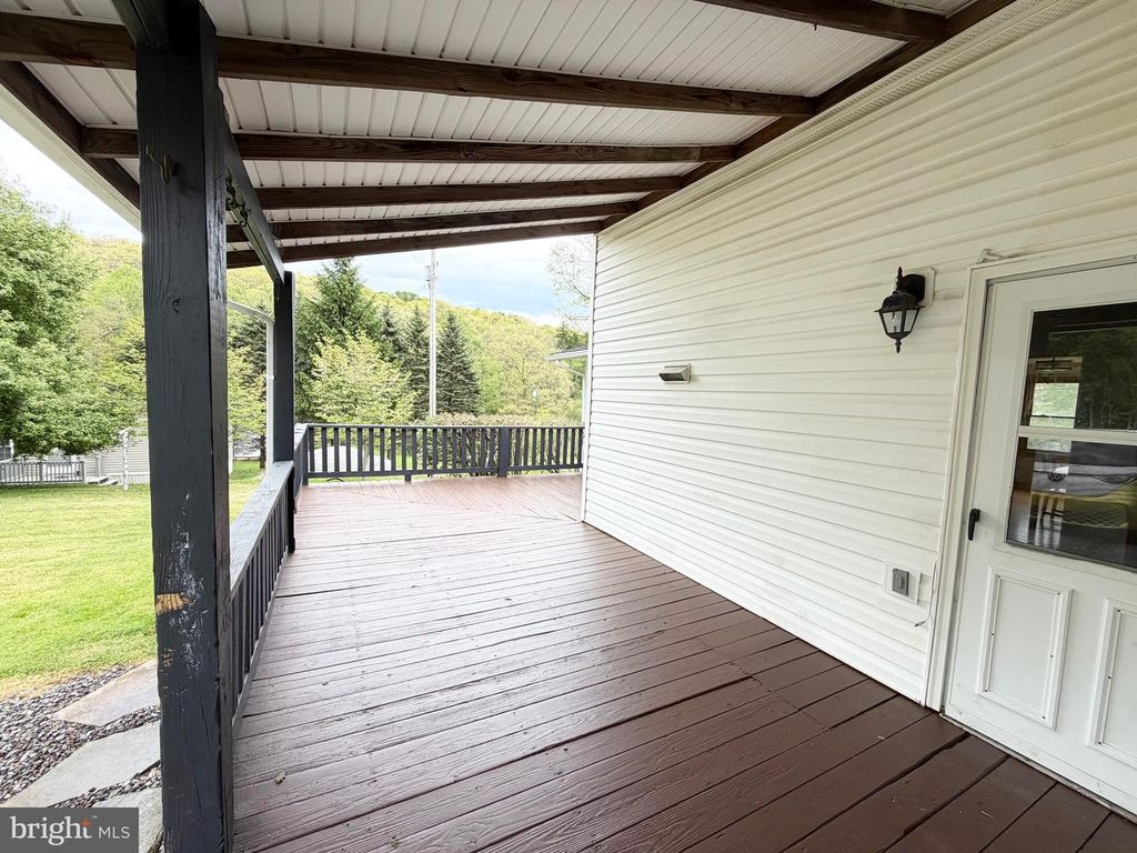 Image 7 of property listing at 19305 UPPER CONSOL RD NW, Frostburg, MD 21532