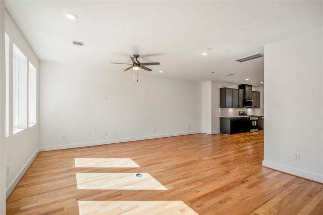 6320 Del Rio Street, Houston, TX 77021