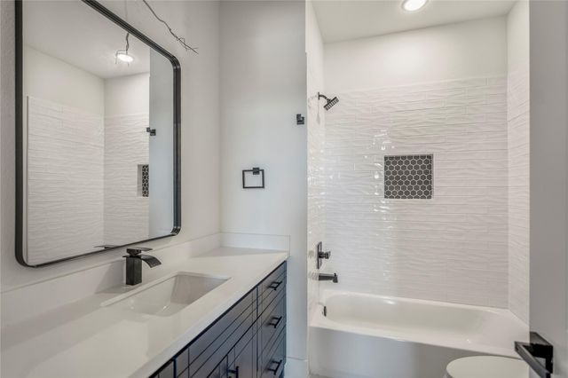 6320 Del Rio Street, Houston, TX 77021